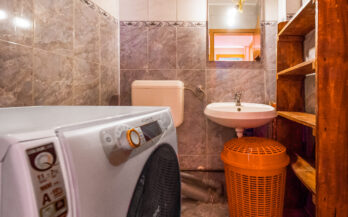 De vanzare apartament 3 camere, zona Aradului